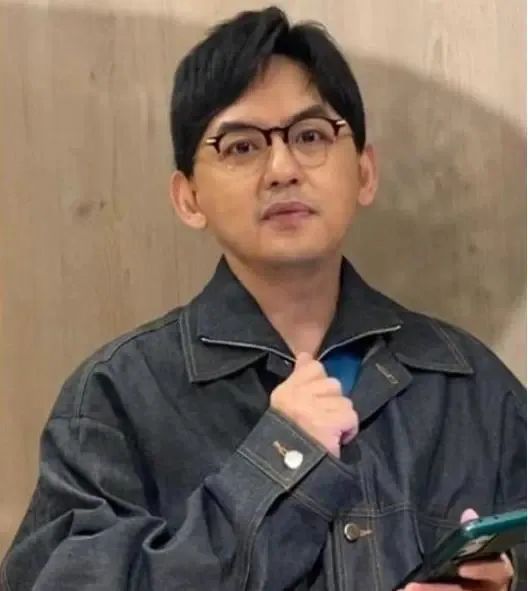 黄子佼再被追加起诉