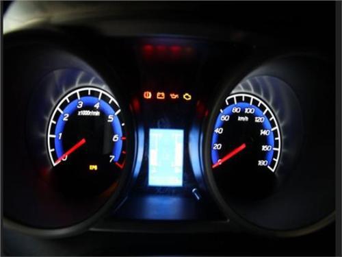 汽车报警跑多少公里 汽车报警跑多少公里