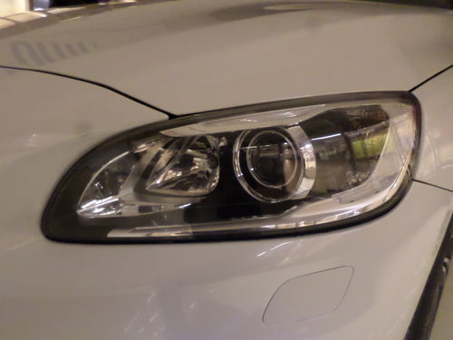 汽车透镜多少寸的 汽车透镜多少寸的