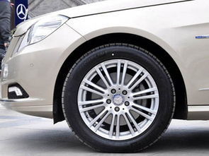 汽车胎保持多少气压 汽车胎保持多少气压