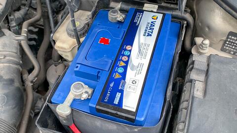 汽车电瓶长宽多少好呢 汽车电瓶长宽多少好呢