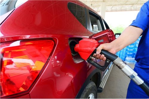 汽车油多少升加满 汽车油多少升加满