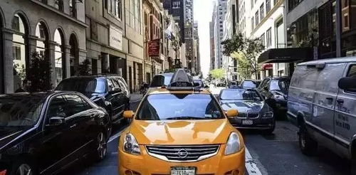 汽车转弯多少尺寸最好