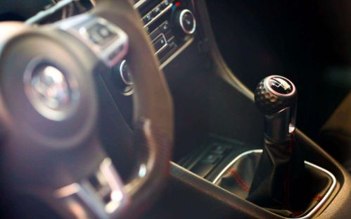 汽车挂档车速多少 汽车挂档车速多少