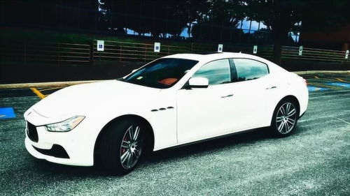 汽车白色比例多少合适 汽车白色比例多少合适