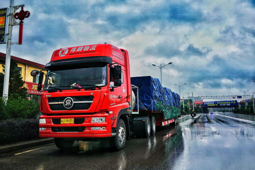 中型载货汽车多少重