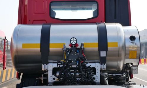 lng汽车气罐装多少 lng汽车气罐装多少