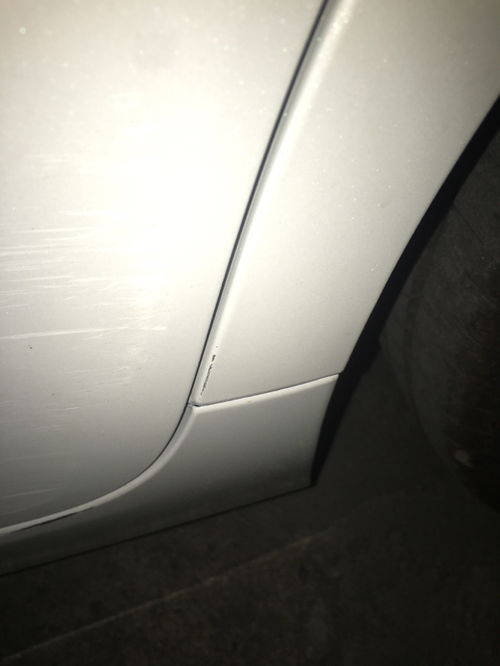 汽车修复腻子厚度多少 汽车修复腻子厚度多少