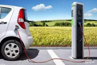 中混汽车电压多少 中混汽车电压多少