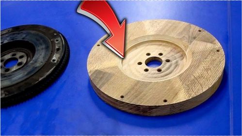 汽车飞轮多少公里换 汽车飞轮多少公里换