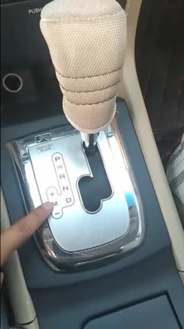 汽车缓慢加速多少合适 汽车缓慢加速多少合适