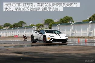 汽车赛道花费多少油 汽车赛道花费多少油