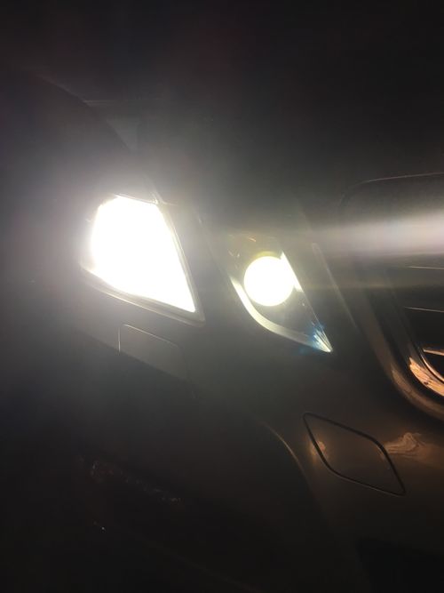 汽车近光灯尺寸是多少 汽车近光灯尺寸是多少