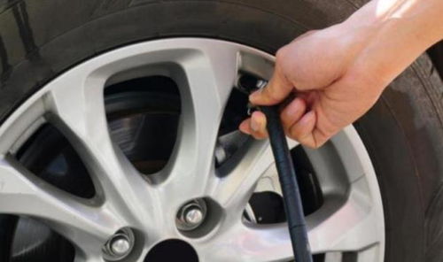 汽车空气胎压多少 汽车空气胎压多少