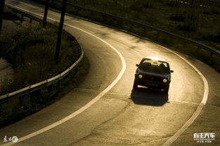 汽车转弯时速度多少 汽车转弯时速度多少