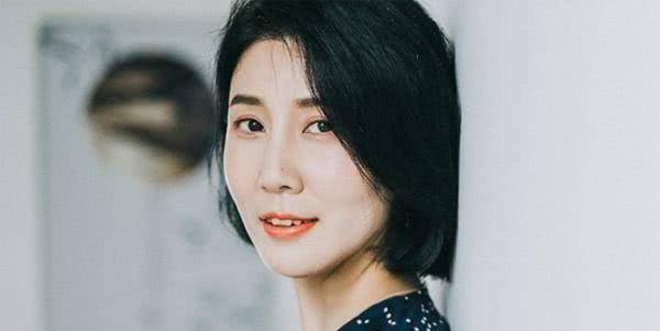 倪萍悼念朱媛媛:满脑子都是小虎牙 倪萍悼念朱媛媛:满脑子都是小虎牙