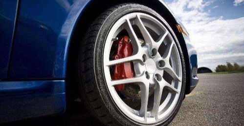 汽车冬天轮胎多少压 汽车冬天轮胎多少压