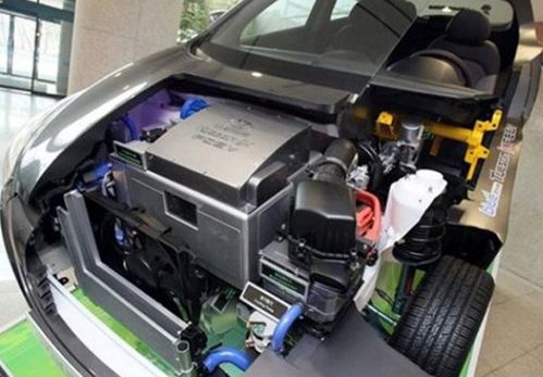 汽车电瓶suv多少伏 汽车电瓶suv多少伏