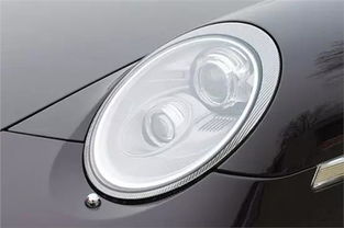 汽车大灯是多少亮度