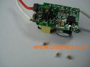 汽车电源输出电压多少 汽车电源输出电压多少