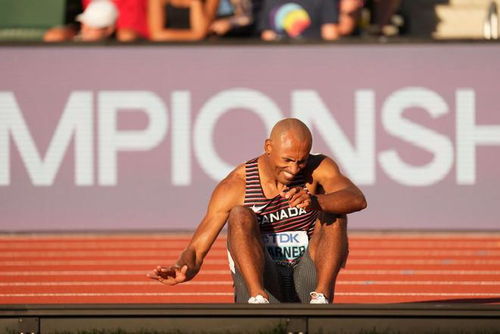 费翔夺田径亚锦赛男子十项全能冠军 费翔夺田径亚锦赛男子十项全能冠军