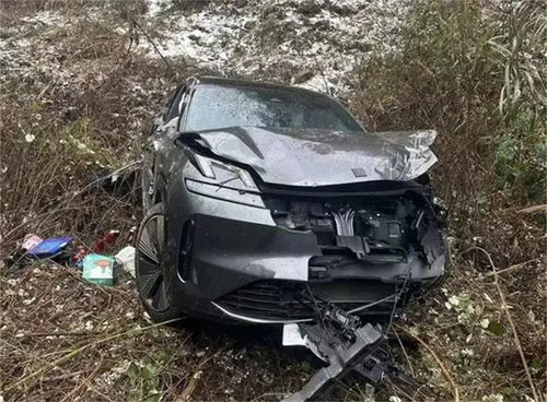 汽车轻微擦伤赔多少 汽车轻微擦伤赔多少