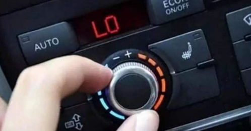 汽车没油速度多少合适 汽车没油速度多少合适