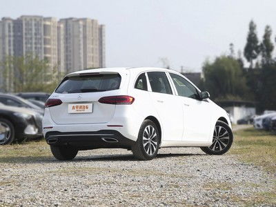 b级汽车多少斤 b级汽车多少斤