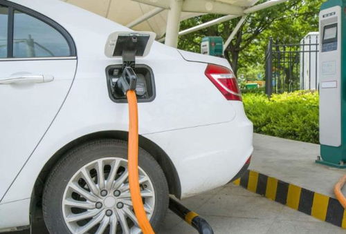 汽车在多少充电最好 汽车在多少充电最好