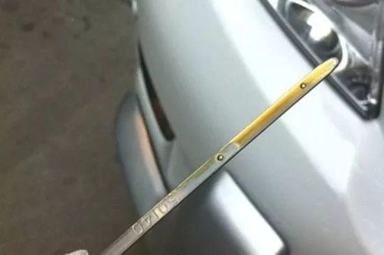 汽车出厂机油多少正常 汽车出厂机油多少正常