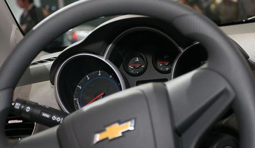 汽车开半年亏多少 汽车开半年亏多少