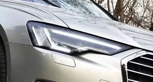 汽车近光灯多少流明好