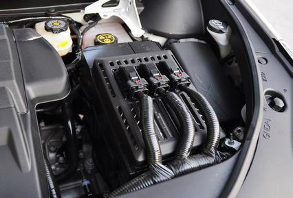 汽车电瓶电压降到多少 汽车电瓶电压降到多少