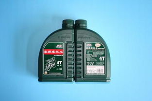 铃木汽车装多少机油 铃木汽车装多少机油