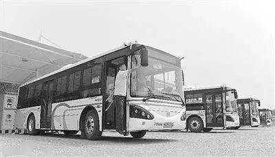 公交汽车是多少缸 公交汽车是多少缸