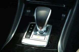 汽车油门力度多少合适 汽车油门力度多少合适