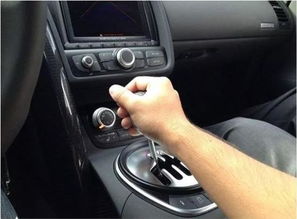 汽车油门力度多少合适 汽车油门力度多少合适