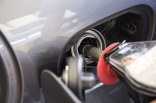 汽车大概多少速度换挡 汽车大概多少速度换挡