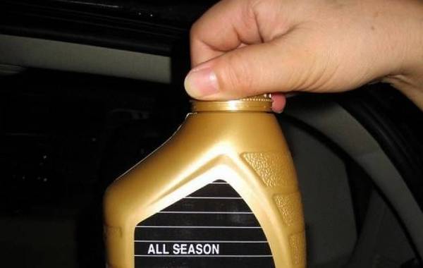 汽车丢机油多少正常 汽车丢机油多少正常