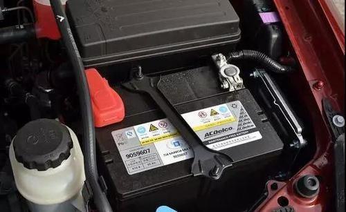 汽车电池寿命电压多少 汽车电池寿命电压多少