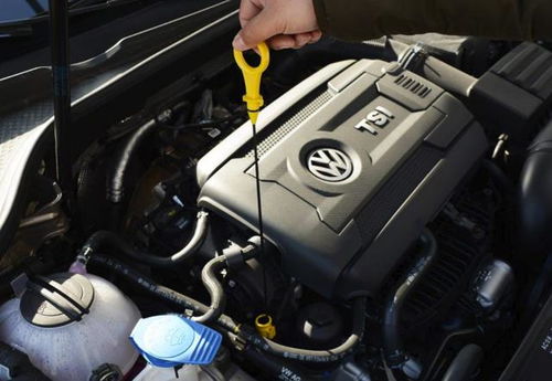 汽车机油最少是多少