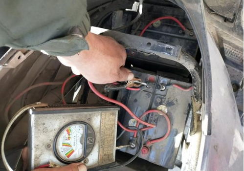 汽车电眼电压多少伏 汽车电眼电压多少伏