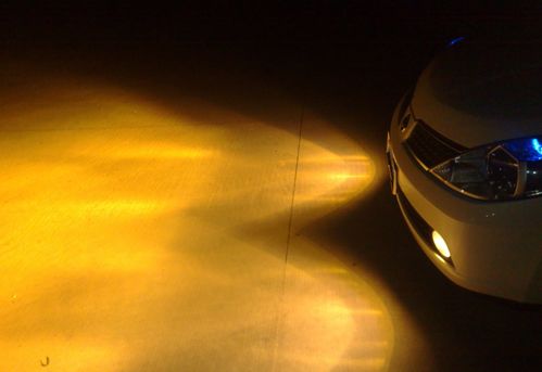 小汽车近光灯多少w