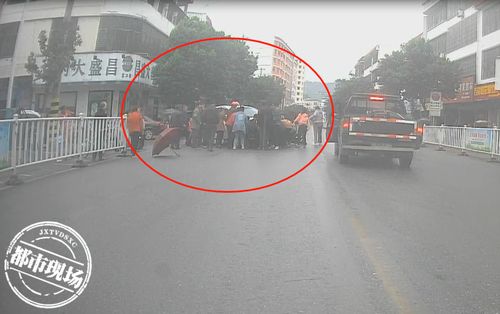 汽车碾压大概多少重量 汽车碾压大概多少重量