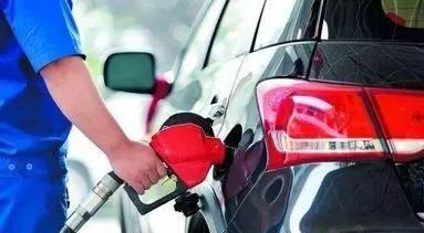 市内汽车保持多少油量 市内汽车保持多少油量