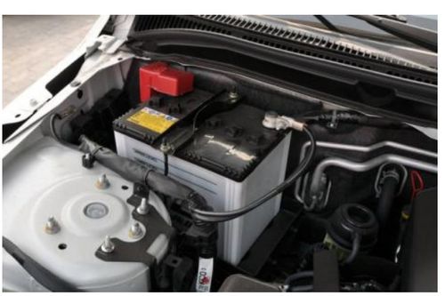 汽车电瓶氧化电压多少 汽车电瓶氧化电压多少