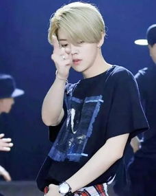 黄子韬徐艺洋去看了鹿晗演唱会 黄子韬徐艺洋去看了鹿晗演唱会