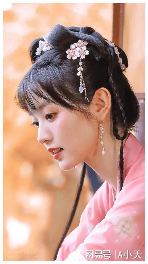 杨紫 看得出她是公主 杨紫 看得出她是公主