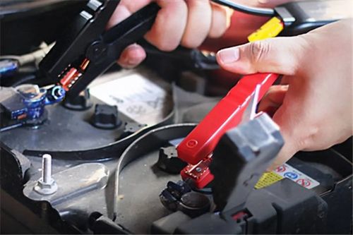 汽车搭电是多少 汽车搭电是多少