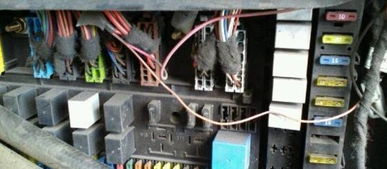 汽车电喷电压多少正常 汽车电喷电压多少正常